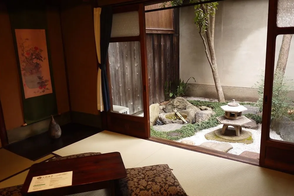 Guest House Taiko-Ya Bettei 180 Year Old Authentic Traditiona House