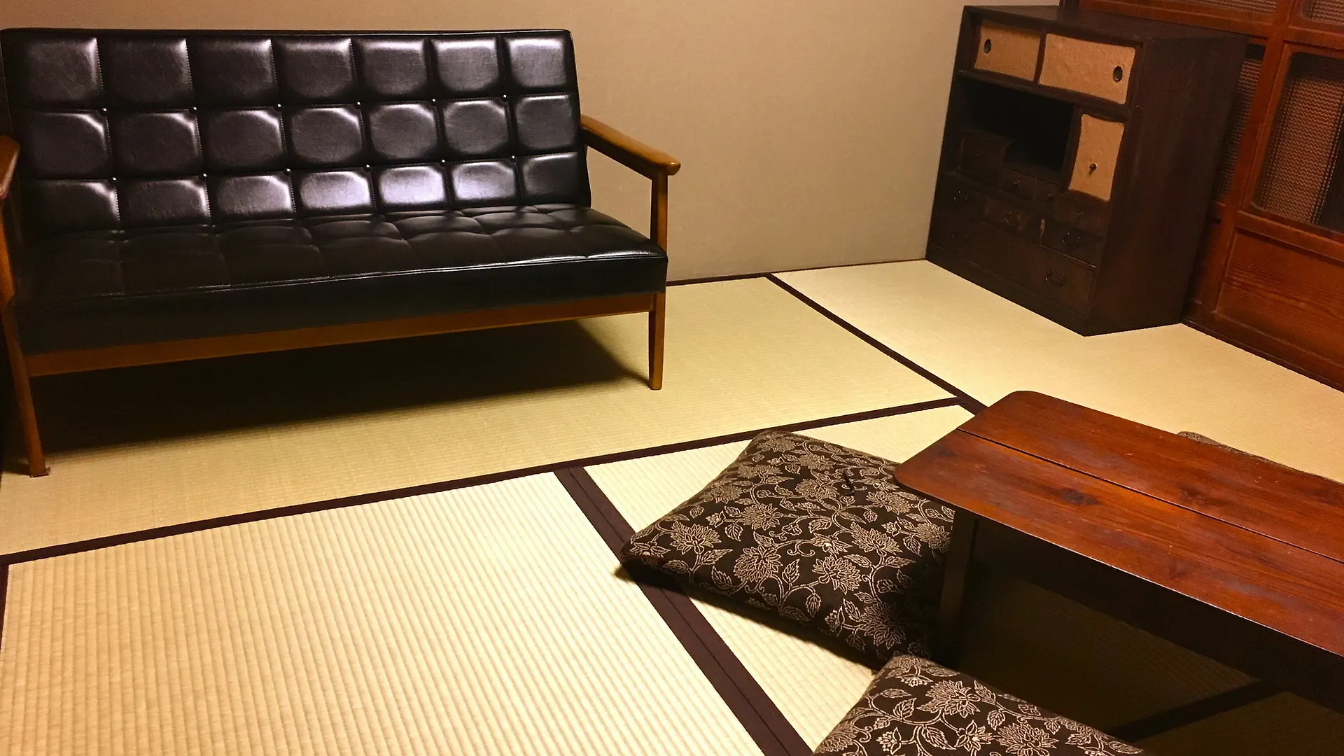 Guest House Taiko-Ya Bettei 180 Year Old Authentic Traditiona House